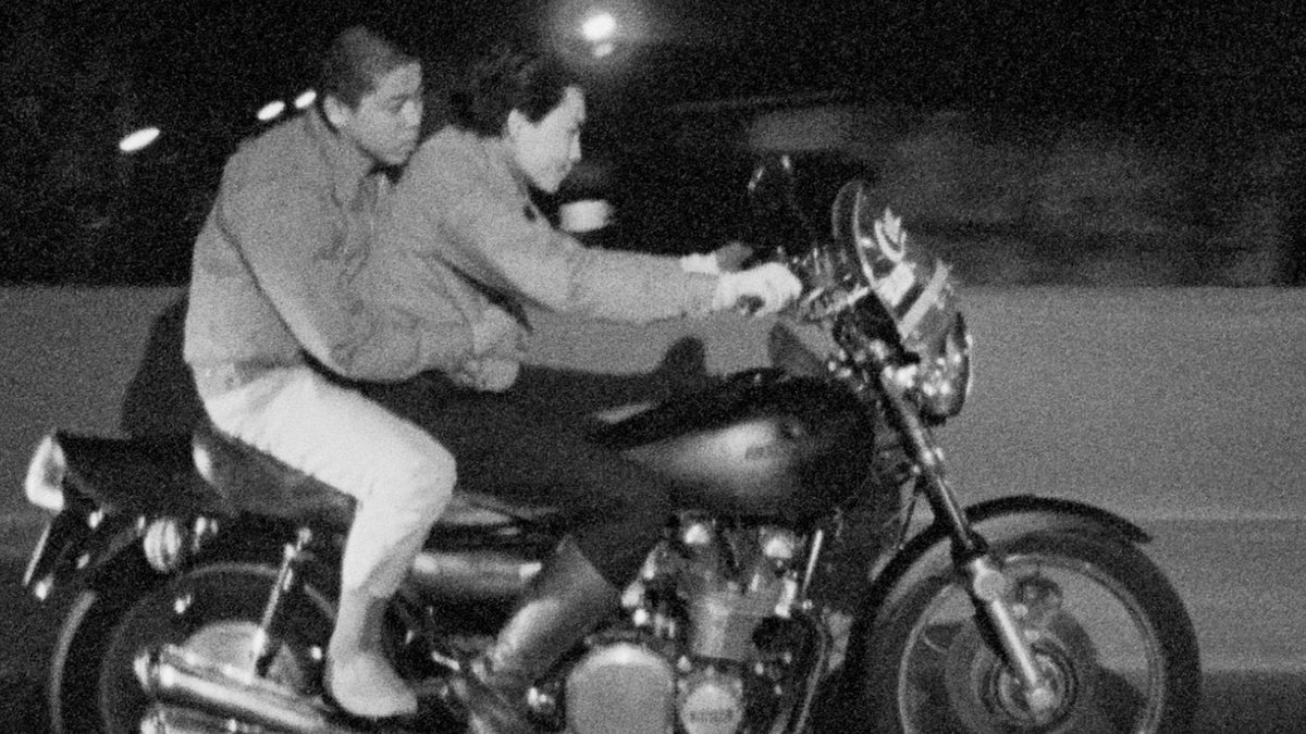 ゴッド・スピード・ユー!BLACK EMPEROR